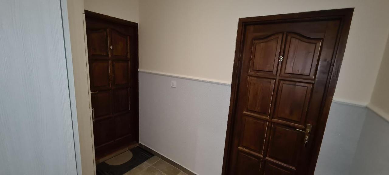 Rozsa Apartmanhaz Szeged Exterior photo