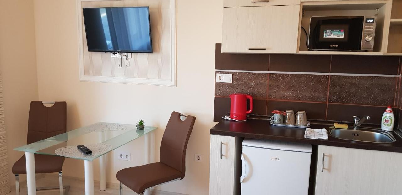 Rozsa Apartmanhaz Szeged Exterior photo